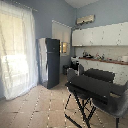 Nikea Apartment Near Piraeus Port And Metro St II 외부 사진